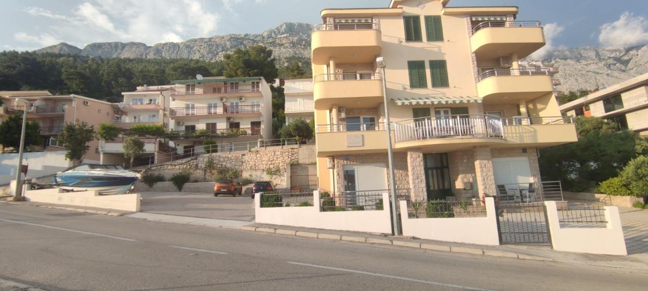 Villa Marija Baška Voda エクステリア 写真
